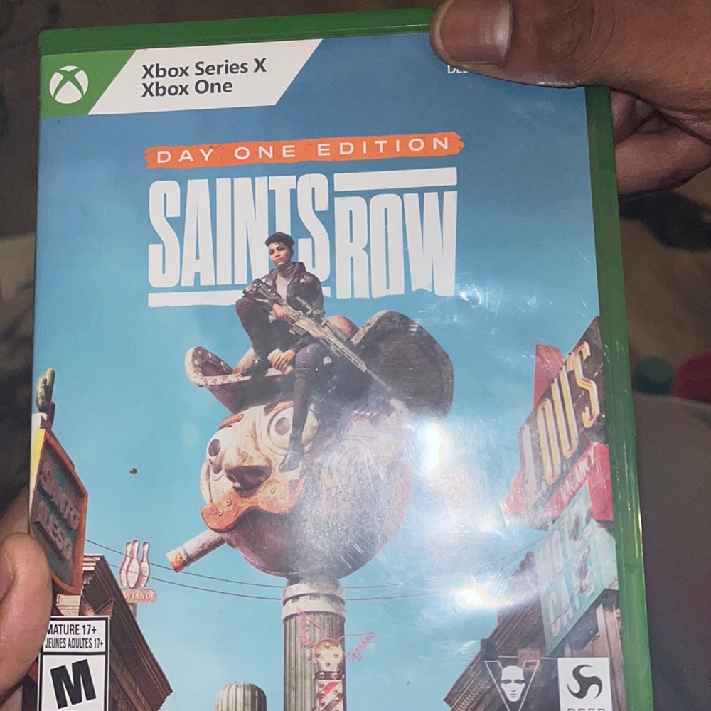 I’m selling the new saints row game!!